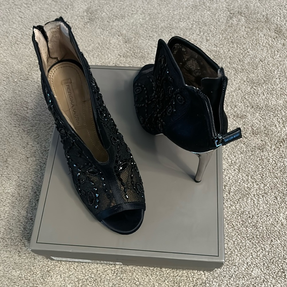 BCBG black lace mesh/satin bootie